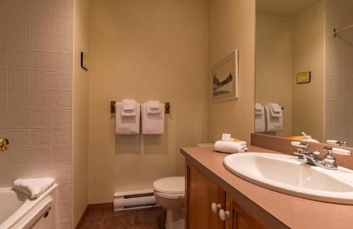 Mont-Tremblant Apartment | Haut-Bois by Rendez-Vous Mont-Tremblant