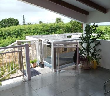 Beaufond House | Haut de villa dans le nord de la grande terre (Guadeloupe).