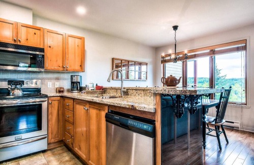 Mont-Tremblant Condo | Hauts-Bois Ski In/Out 2brs w/Pool Access (193-1)