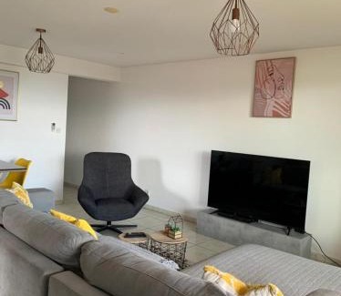 Mamoudzou Apartment | hauts vallons appartement full équipé 3 chambres