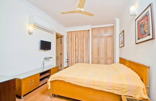 Nehru Place Apartment | Hauz Khas-homestay Experince Simple
