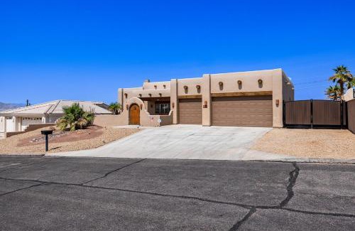 Lake Havasu City House | Havasu River Stay Pool Spa OutdoorTV Views