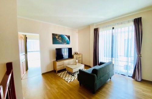 Nong Pla Lai House | Have fun with it