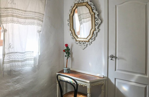 Estivella House | Have you been wanting to get away but not to a typical overrun resort? Estivella is the perfect plac