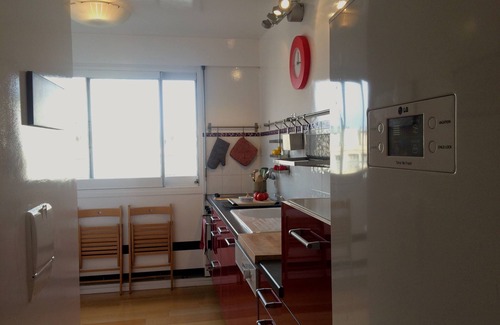 Quartier de Javel Apartment | Have Your North American Comforts in Paris