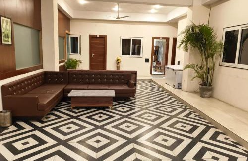 Sanwer Hotel | Haveli Dhaba and Resort