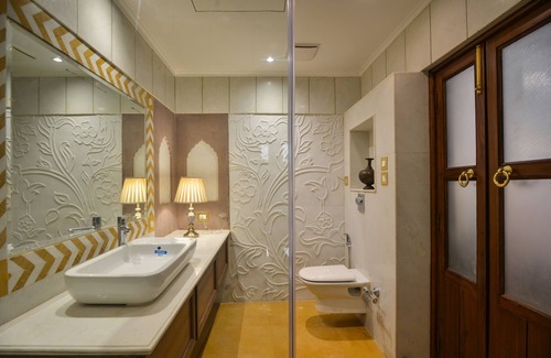 Old Delhi Hotel | Haveli Dharampura & Golden Haveli- UNESCO awarded Boutique Heritage Hotel