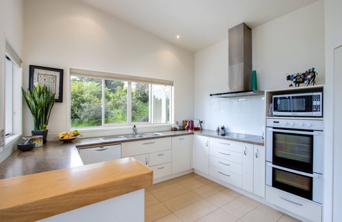 Havelock North House | Havelock Wine Down - Havelock North Holiday Home