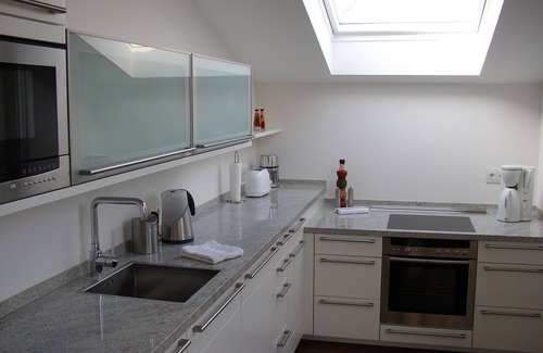 Templiner Vorstadt Apartment | Havelpalais Potsdam:120m² loft directly on the water, garden, 3 balconies, fireplace, quiet