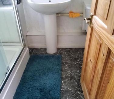 Cribbs Causeway Bed & Breakfast | Haven Home