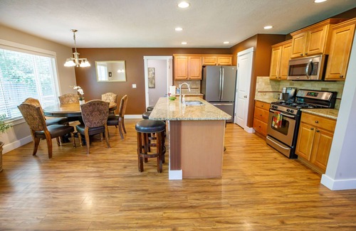 Meridian House | Haven House: Hot Tub, Walking Trails, Private Office
