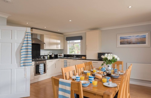 Winnard's Perch House | Haven House with Hot Tub on Retallack Resort with 4 bedrooms