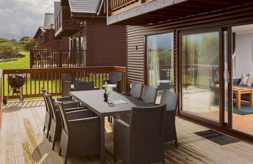 Winnard's Perch House | Haven House with Hot Tub on Retallack Resort with 4 bedrooms