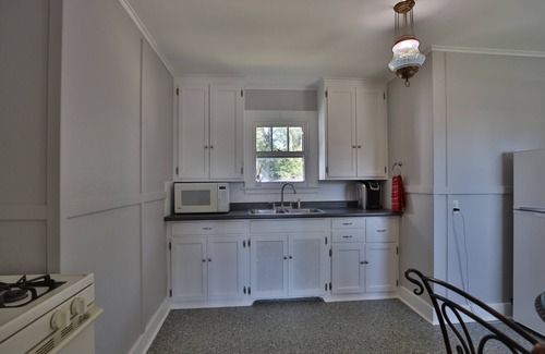 Peoria Heights House | Haven In The Heights. Steps Away From It All!
