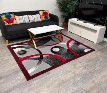 Evanston House | Haven Lodge, 2BR Brand New Basement Suite