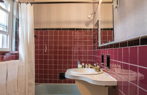 Fort Erie Hotel | Haven Motel