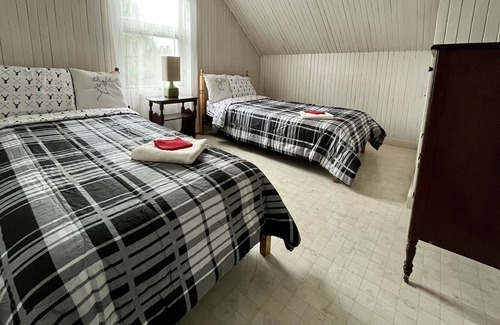 Lamarche House | Haven of peace in the countryside, Lamarche (compliant)