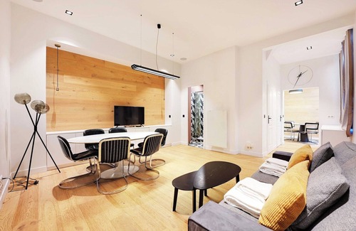Chaussee-d'Antin Apartment | Haven of peace near the Palais de Garnier