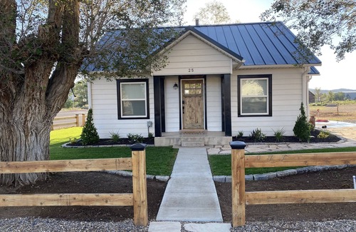 Escalante House | Haven on Highway 12