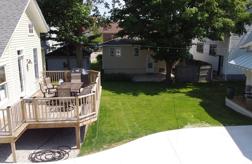 Grand Haven House | 🌞Haven Retreat🌞 - 4BR, 3BA - 1 Block to Waterfront, Shopping & Dining