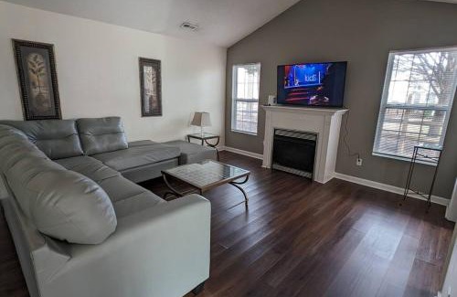 Paw Creek House | Haven - Uptown/Airport Corridor