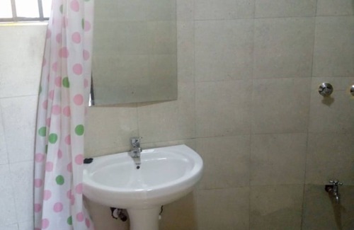 Kwoyo House | HavenCrest Cottages