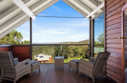 Ravensbourne Ski Chalet | Havenwood Chalet 2 Bedrooms