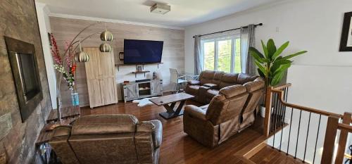 Saint-Brigitte-de-Laval House | Havre AquaMont Piscine & Spa