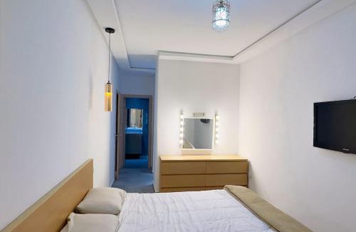 Bouskoura Apartment | Havre de Confort Proche de Tout à 5 min de la Gare