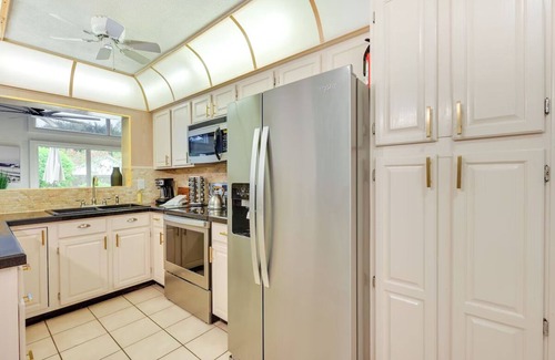Laie House | Hawaii Palm B - Beachfront, Hot Tub