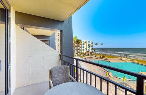 Daytona Beach Shores Apartment | Hawaiian Inn 322