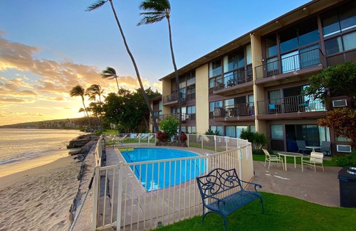 Maalaea Condo | Hawaiian-inspired condo with ocean and pool views