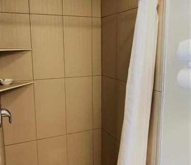 Manitoulin District Hotel | Hawberry Motel