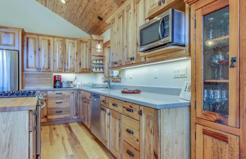 Turtle Lake House | Hawk House
