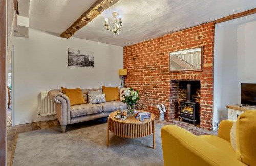 Lavenham House | Hawker Cottage