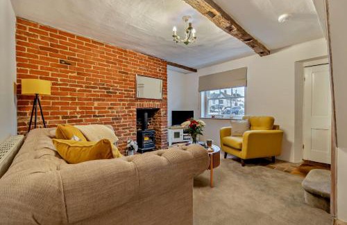 Lavenham House | Hawker Cottage