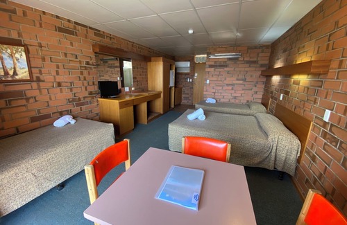Wonoka Hotel | Hawker Hotel Motel