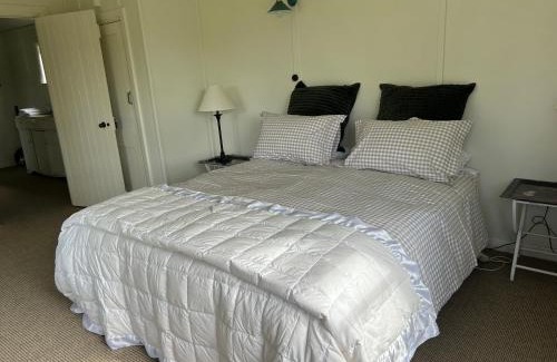 Clive House | Hawkesbury Cottage