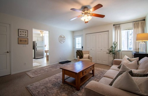 Iowa City House | Hawkeye Haven | Garage | 4 Bd 2 Ba| Sleeps 8