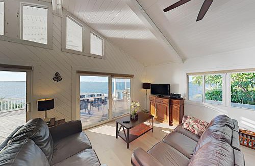 Cutthroat Harbor Estates House | Hawkins Lookout