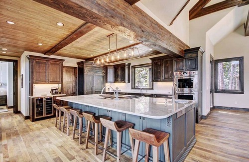 Warrior's Mark West House | Hawks Hideaway: Professionally Designed Luxury Home - Amazing Views/Amenities.