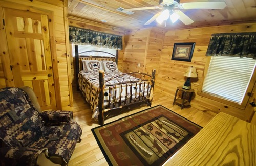 Helen House | Hawks Landing - Luxury In The Mountains