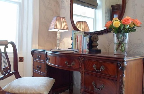 Welton House | Hawksdale Lodge
