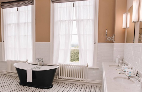Wollerton Hotel | Hawkstone Hall Hotel & Gardens