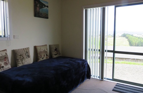 Whirinaki Bed & Breakfast | Hawksview - Rural Outlook andamp; Harbour Views with fireplace