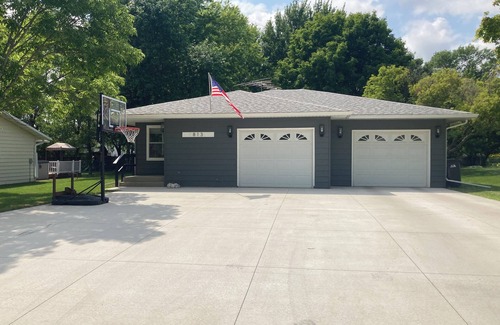 Hawley House | Hawley Home Close to Detroit Lakes and Lakes Country!