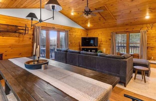 Hawley House | HawleyHaus - Log Cabin in the Berkshires!