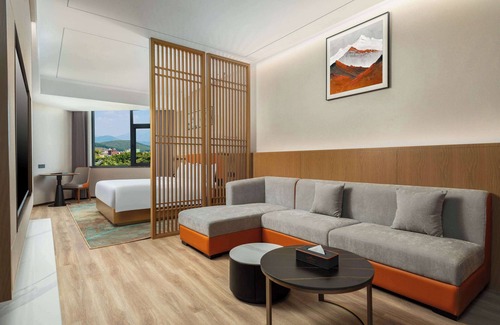 Jinghong Hotel | Hawthorn By Wyndham Xishuang Banna Jinghong