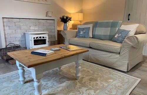 Louth House | Hawthorn Cottage at Waingrove Farm