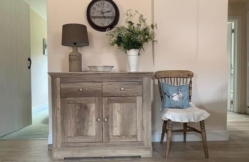 Louth House | Hawthorn Cottage at Waingrove Farm